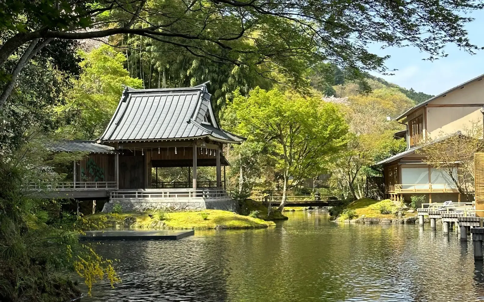 The detached Villa Tenko at Asaba Ryokan, its private garden and secluded entrance set apart from the main inn