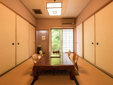 駿河の味処 富士屋 - Google マップ