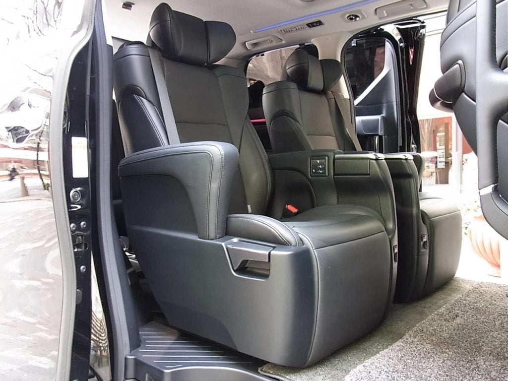 inside_privatecar