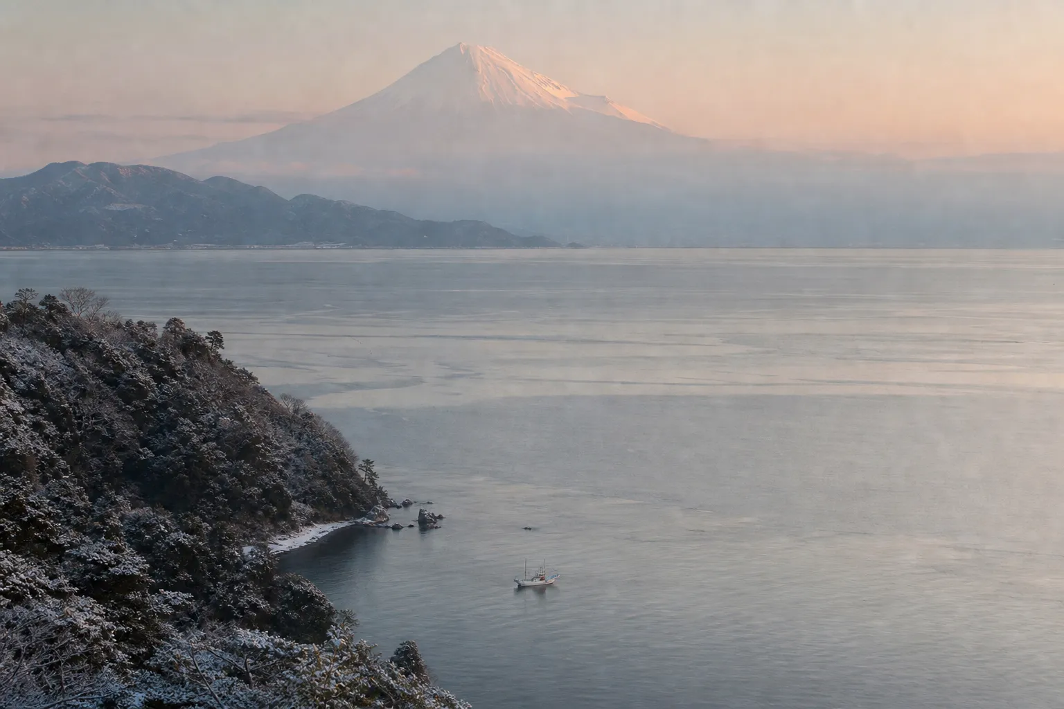 coast with FUJI mountain near