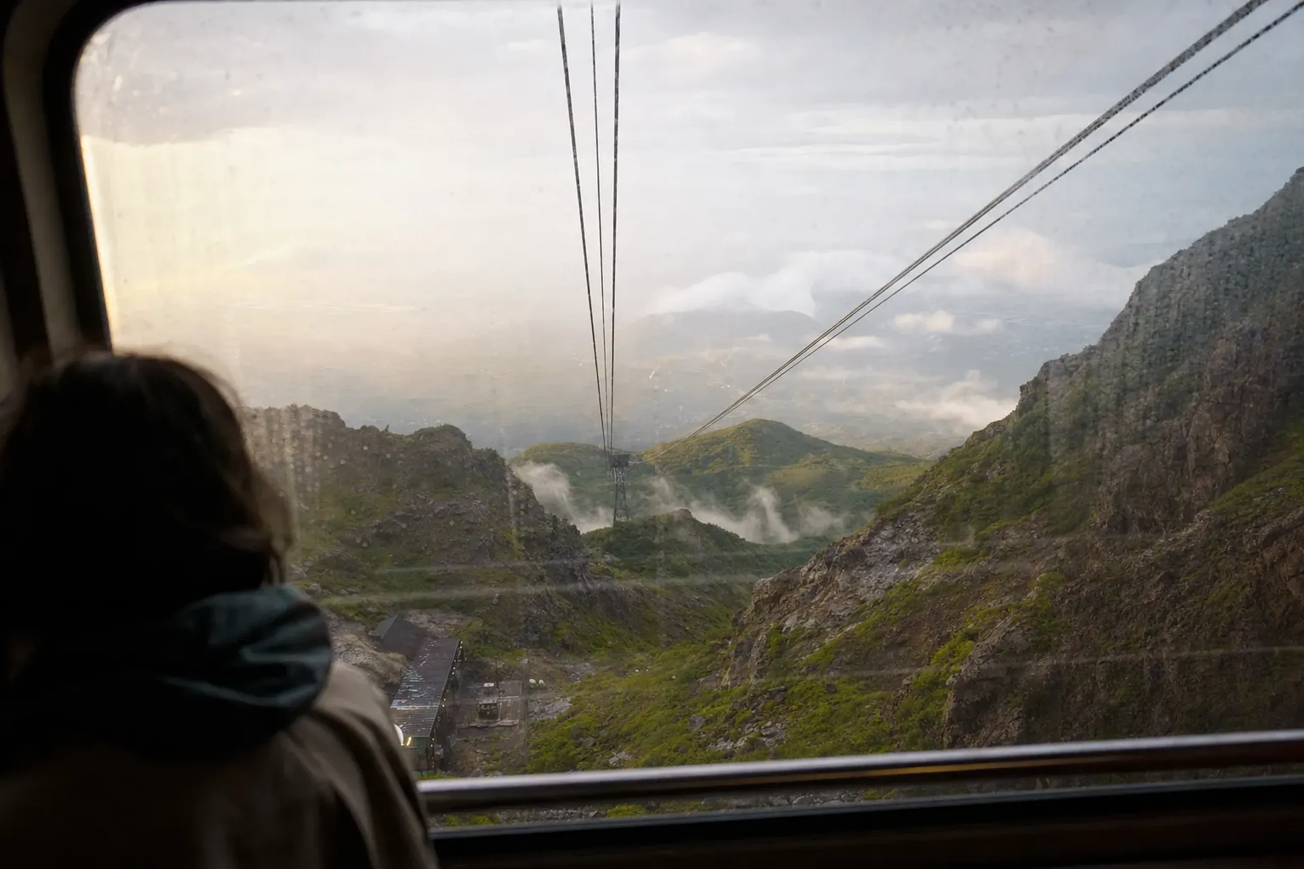 From the foot station near 1,100 metres, the cabin rises