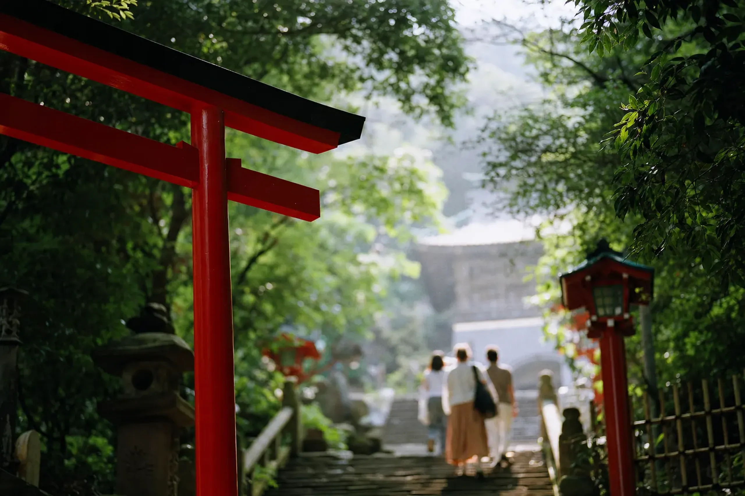 Summer on Enoshima can be bright and busy. The shrine
