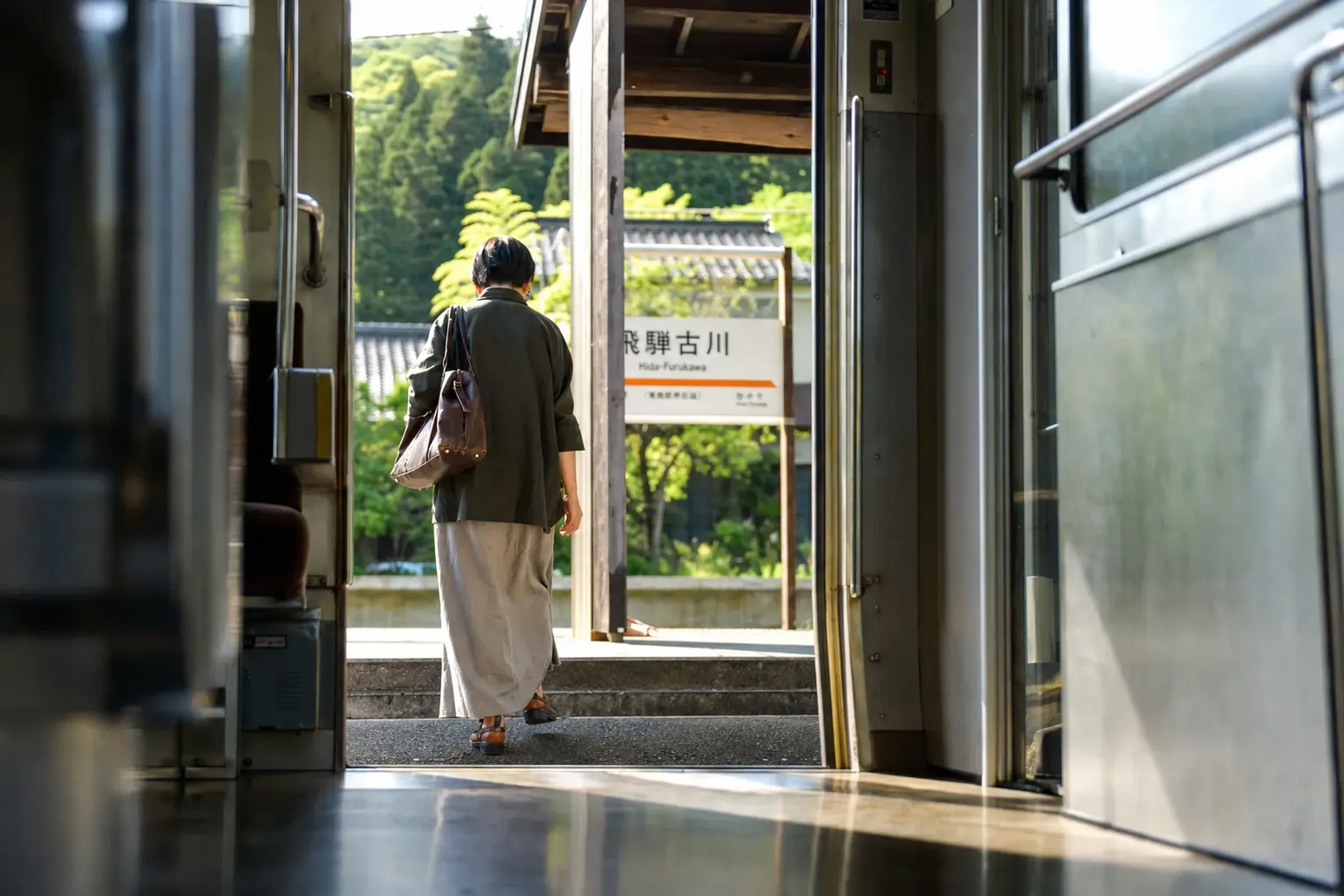 From Takayama, Hida-Furukawa Station is about 15 minutes by