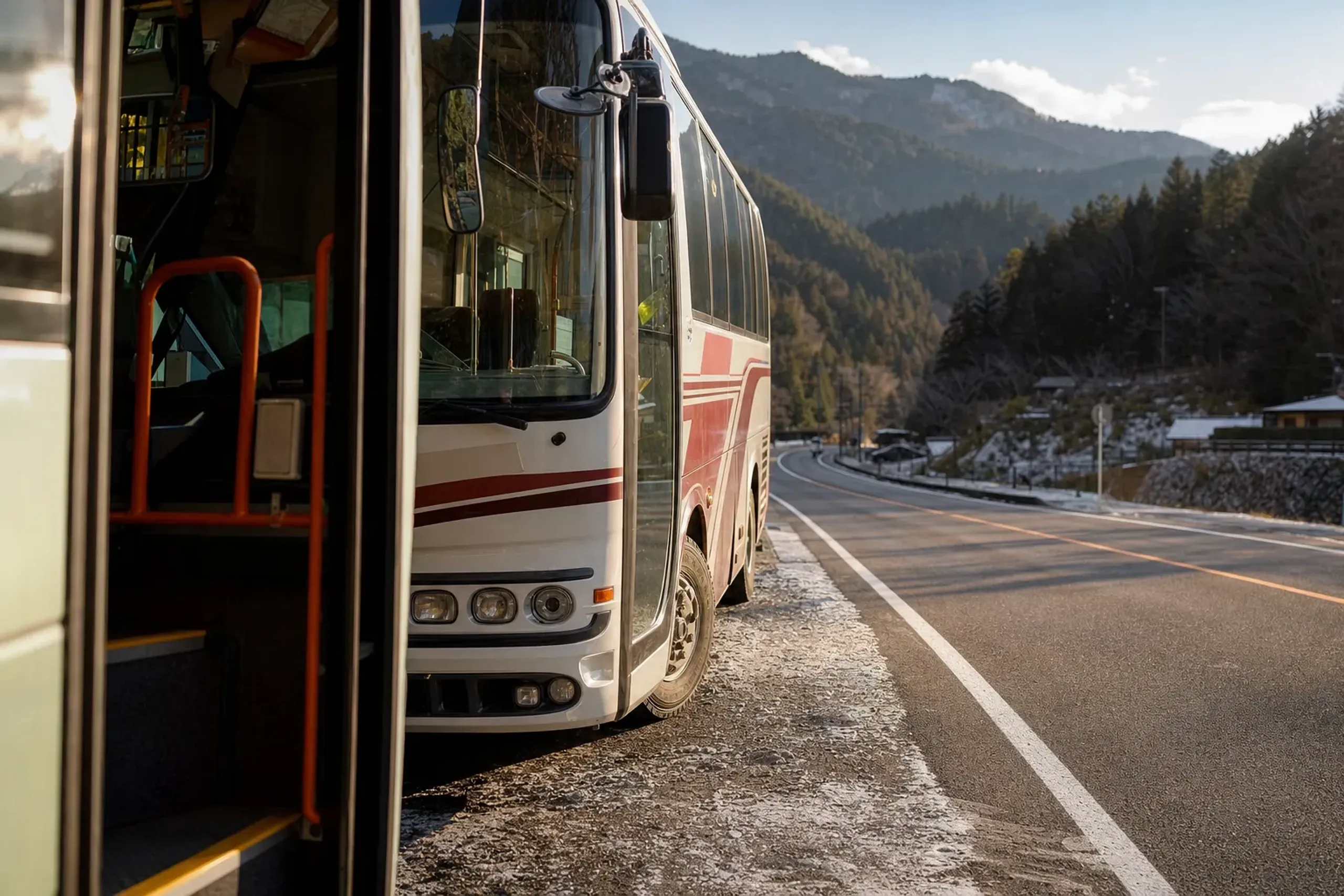 A Gifu Bus route runs from