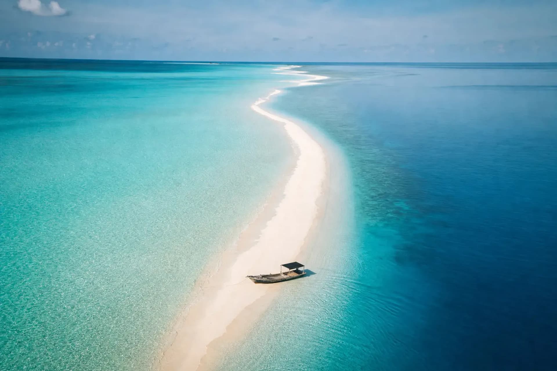 Hatenohama: A Sandbar off Kume Island, Reached by Boat