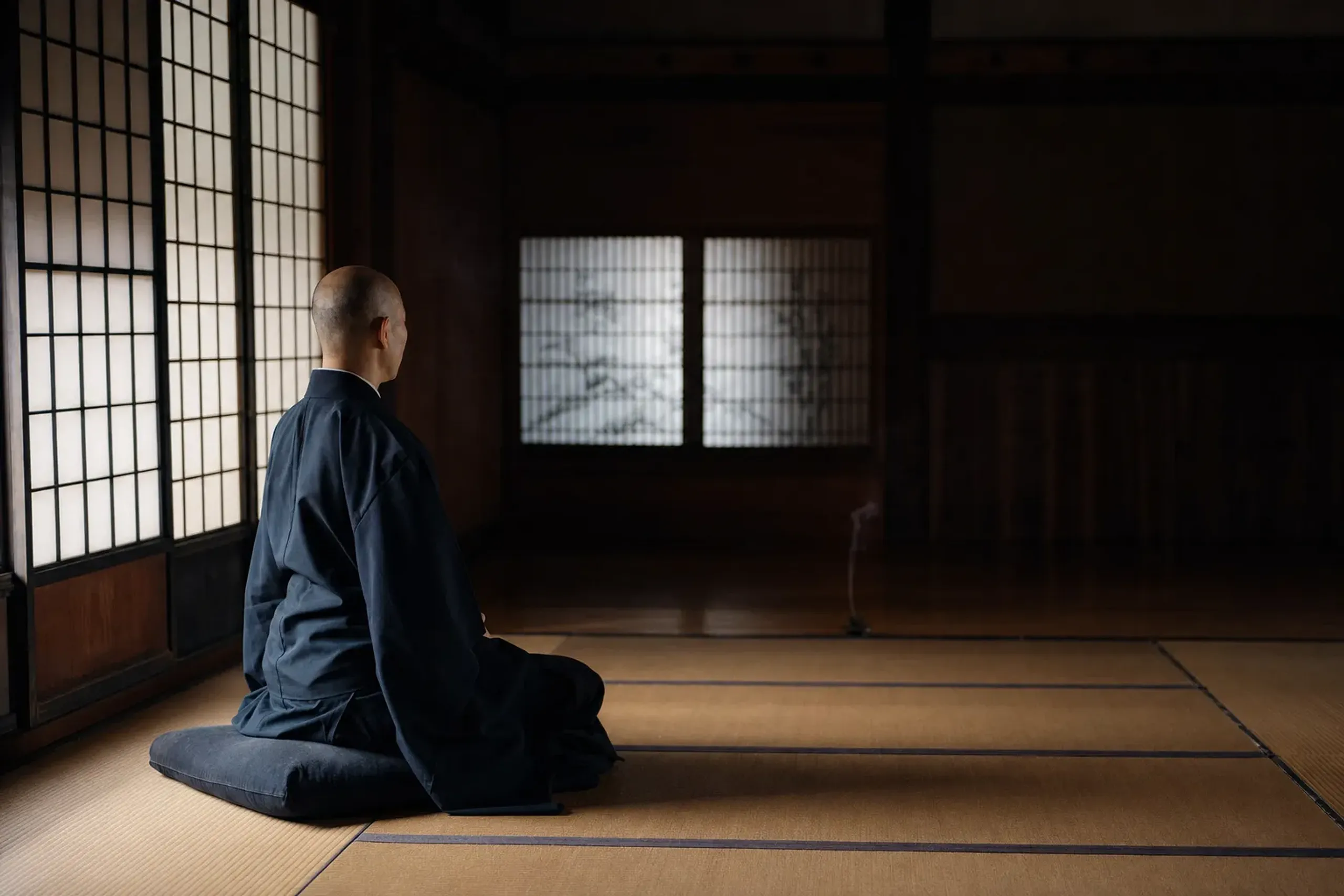 Morning zazen in Kamakura works because the temples are quie