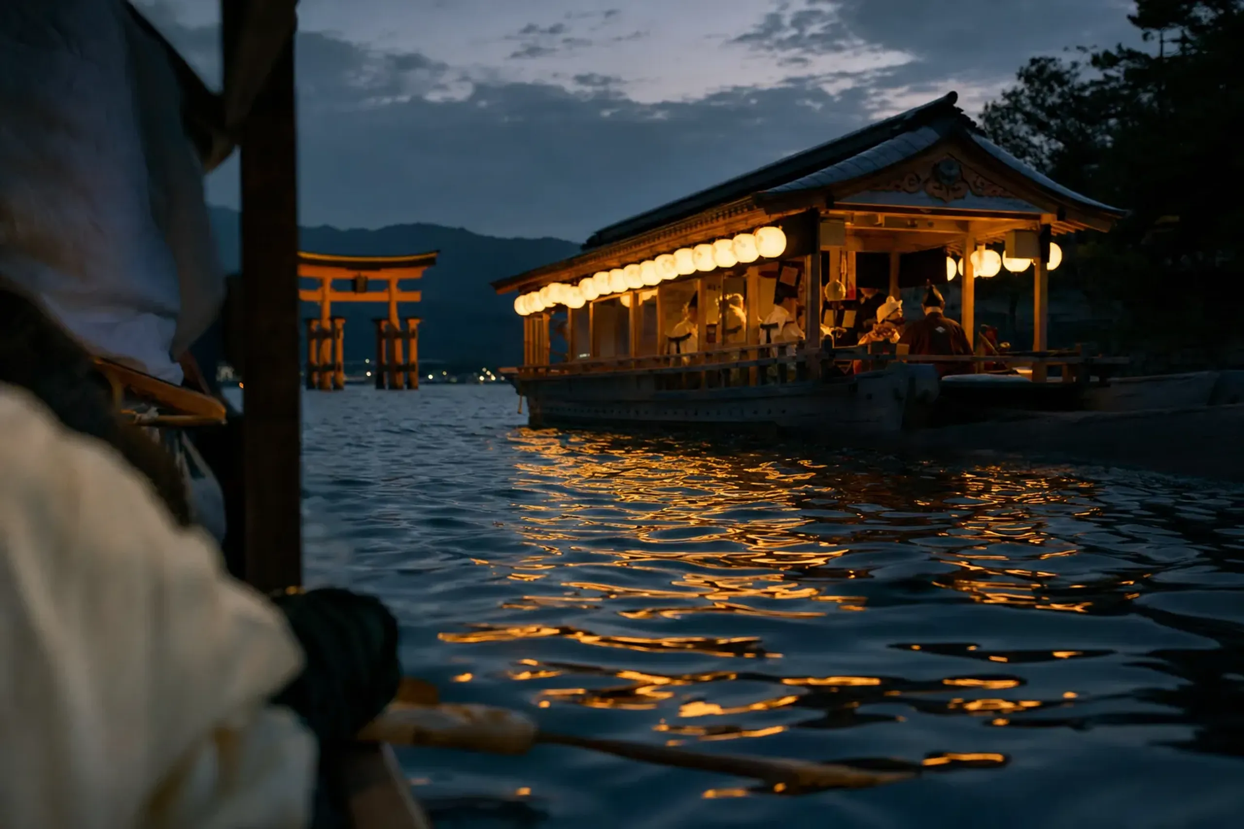 Yes, it can be possible to watch from the water,