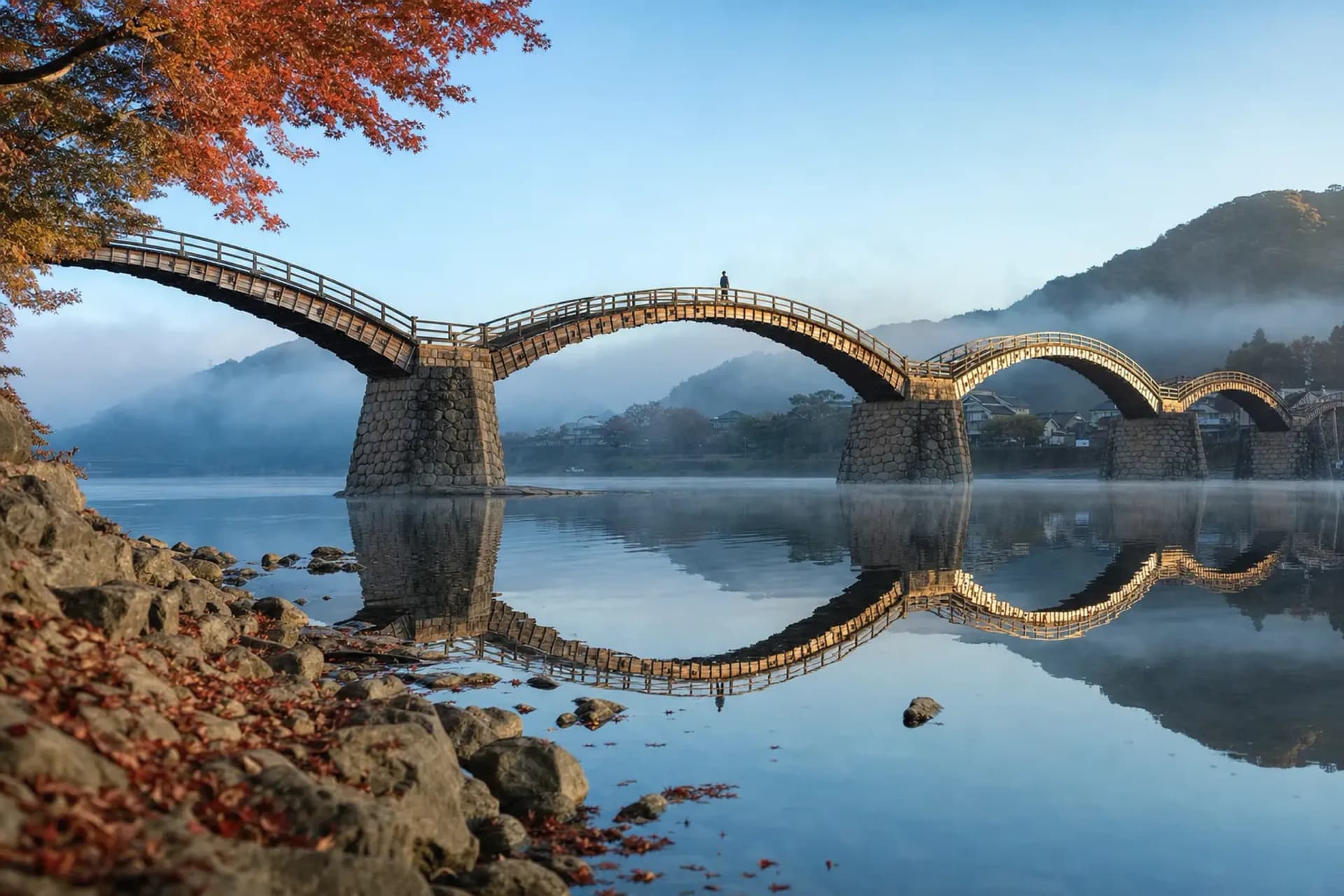 The Design From a Toasting Rice Cracker: Kintai Bridge