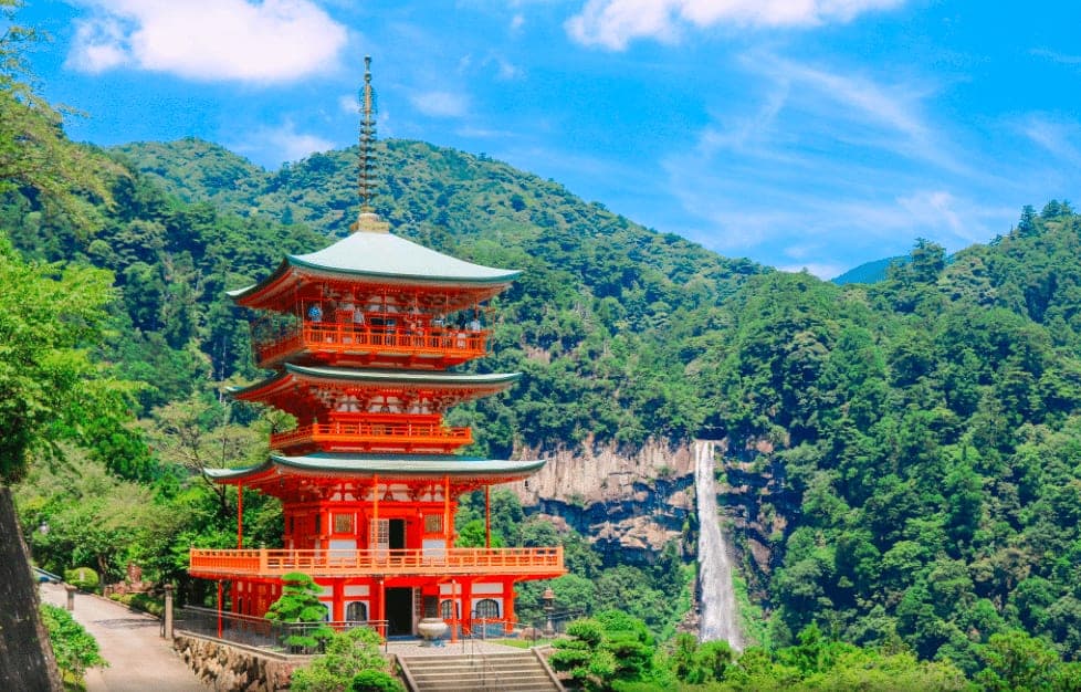 Kumano Nachi Taisha & the Kumano Sanzan (熊野那智大社・熊野三山)