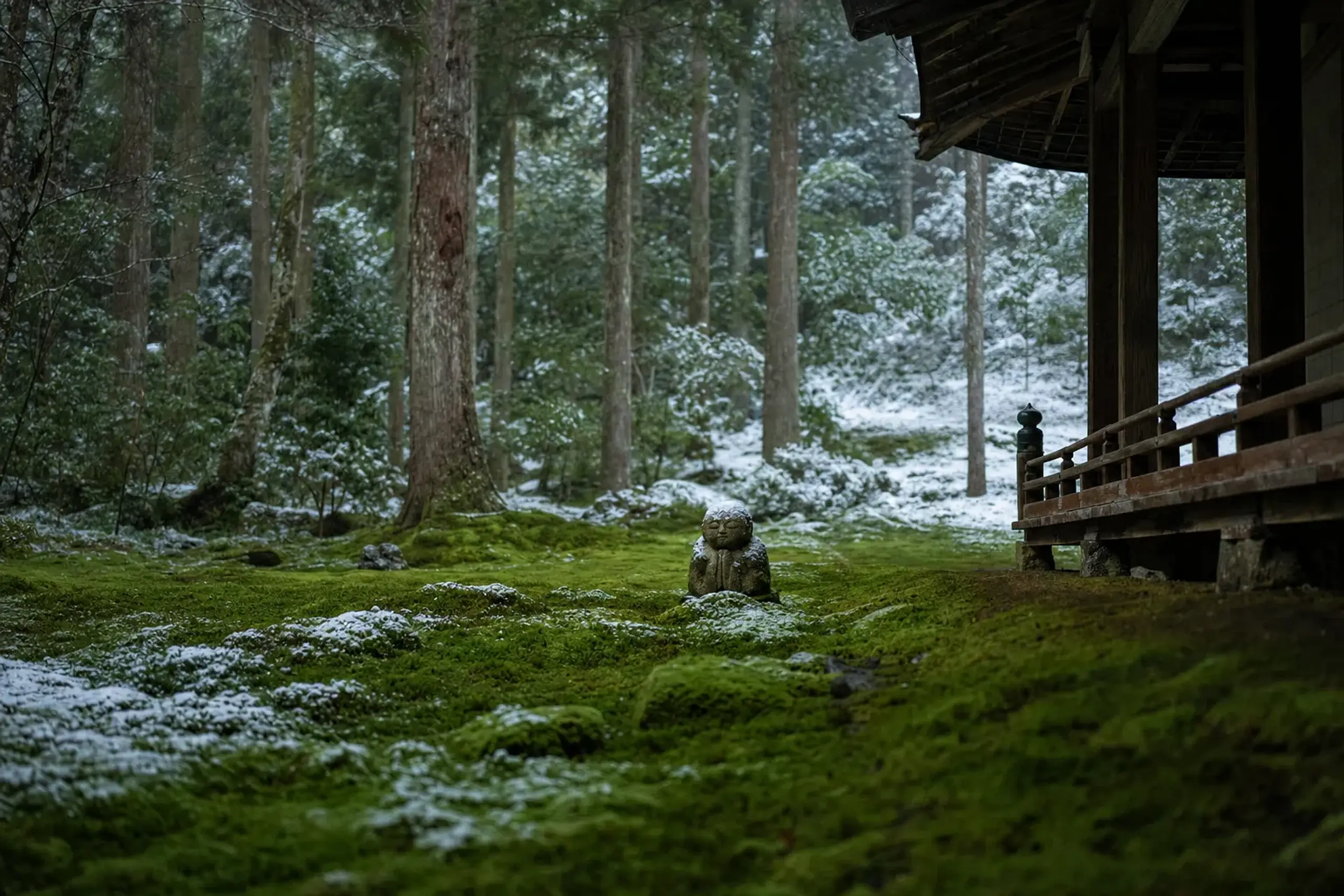 The main temple is Sanzen-in, set partway up the forested