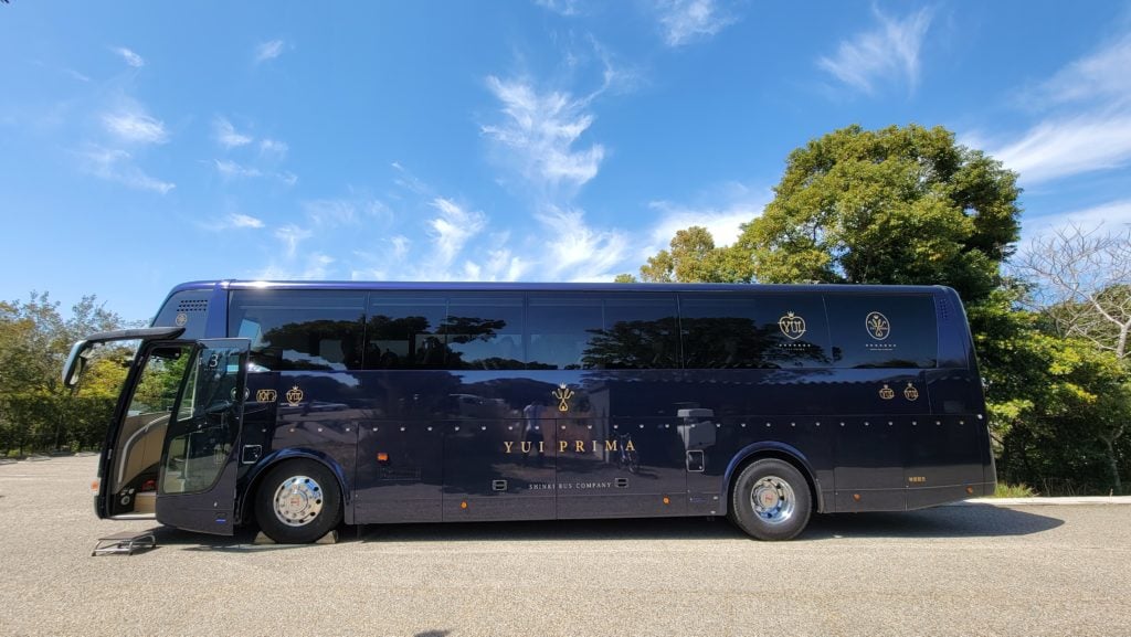 LUXURY BUS YUI PRIMA