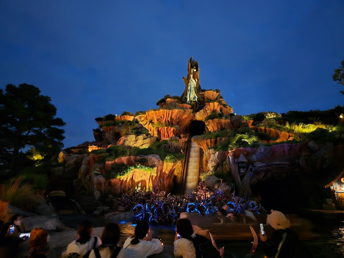 最高の思い出を叶える、ラグジュアリーなDisney VIP&Universal VIPアドベンチャー