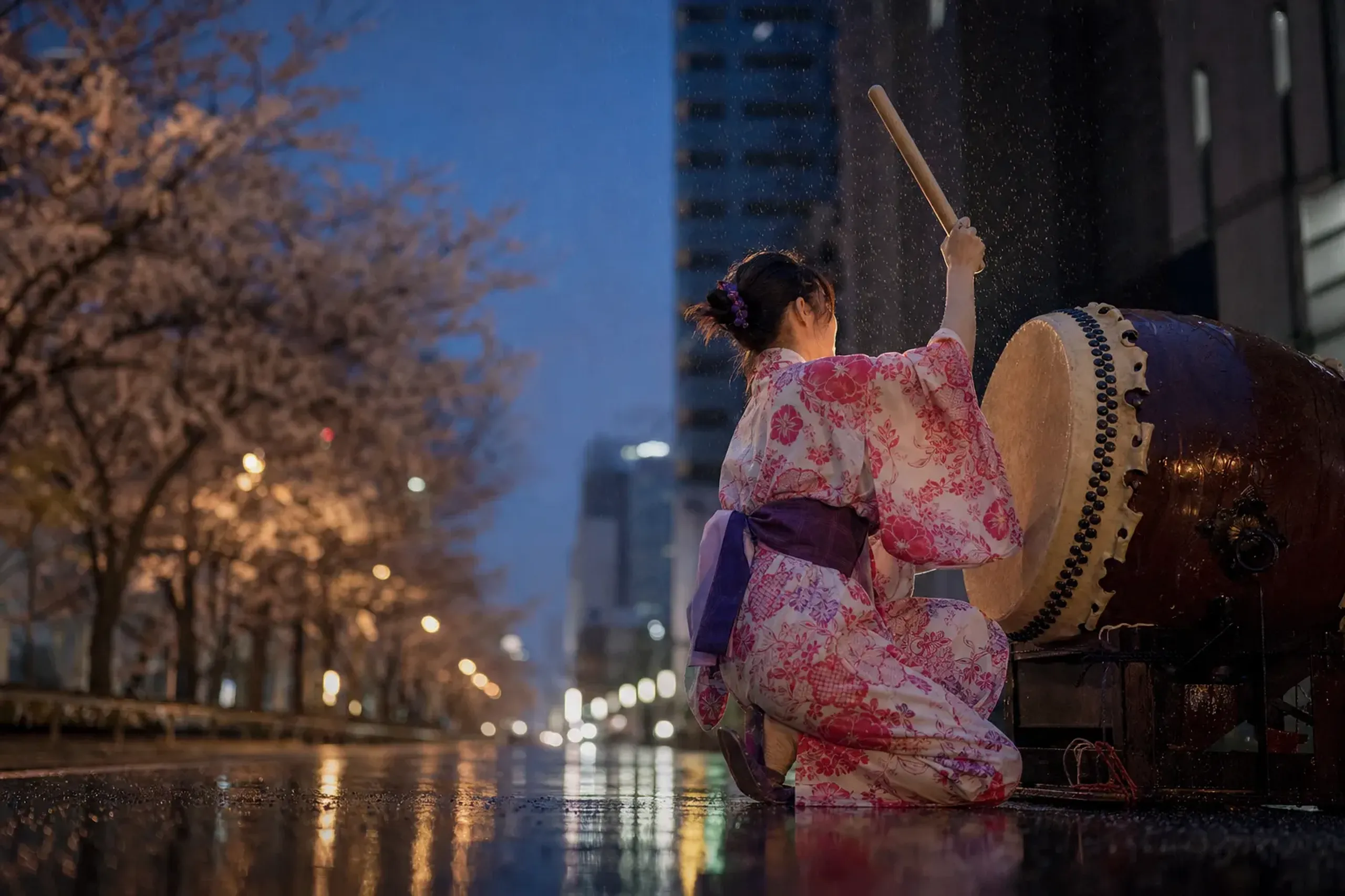 Light rain does not cancel Morioka Sansa Odori, and if
