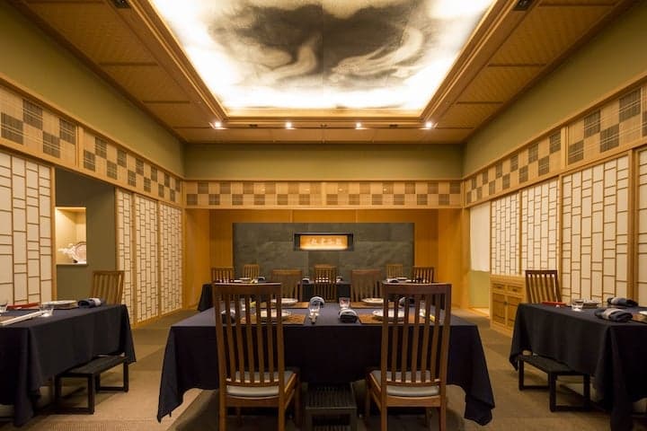 Nihonryori RyuGin (龍吟)