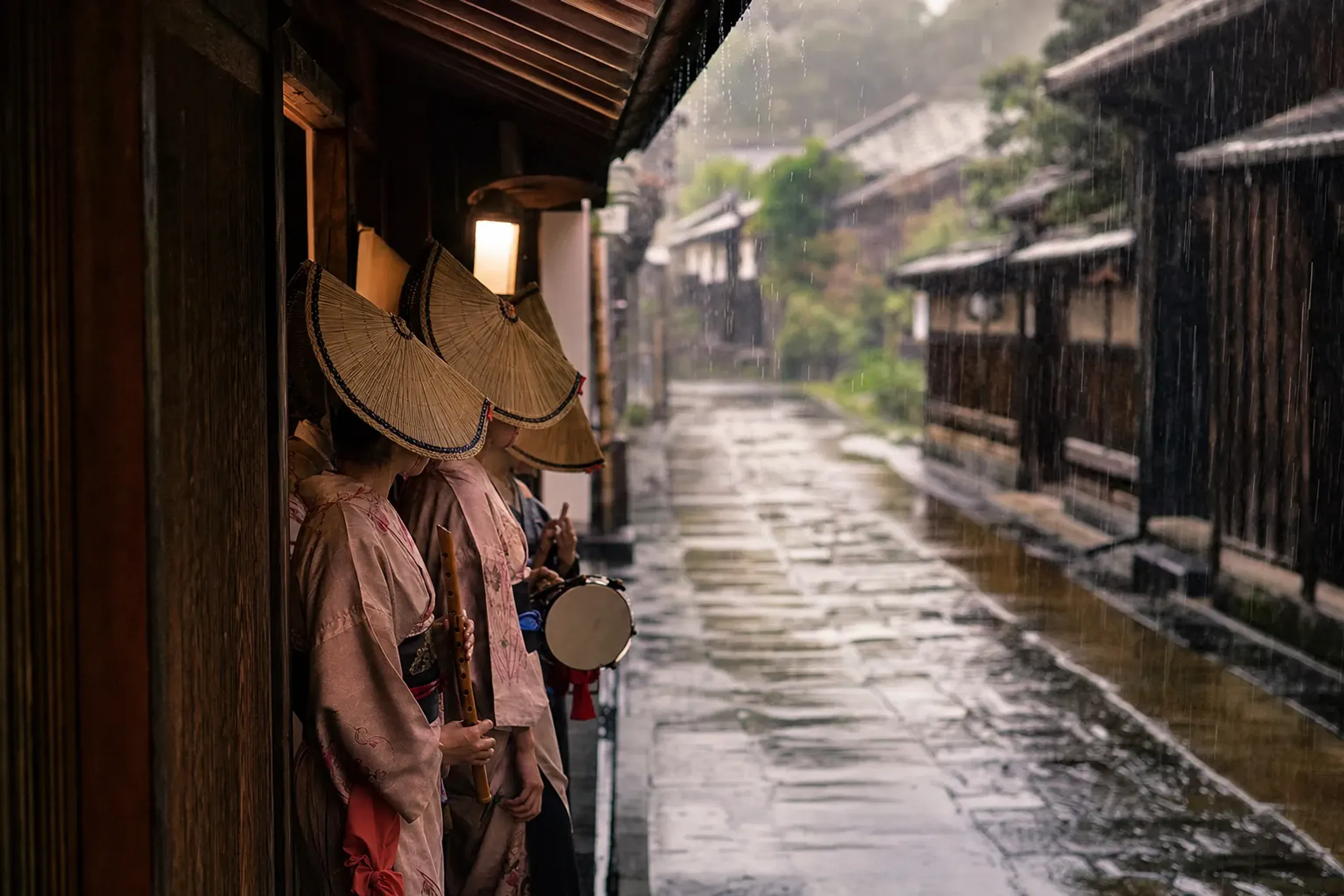 Rain usually means suspension rather than full cancellation,