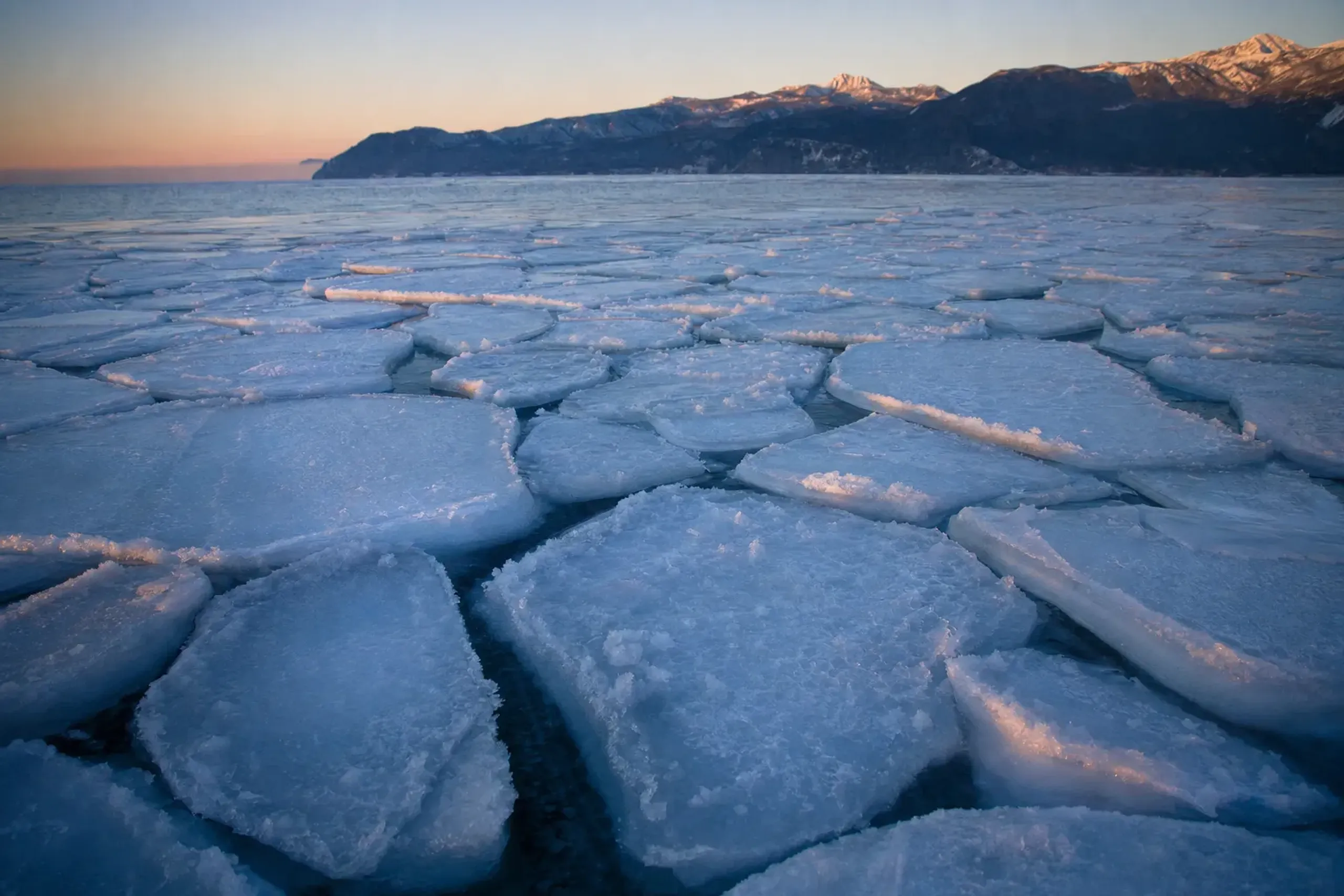 drift ice (ryuhyo) blocks locking together across the frozen surface of the Sea of Okhotsk along the Shiretoko coast