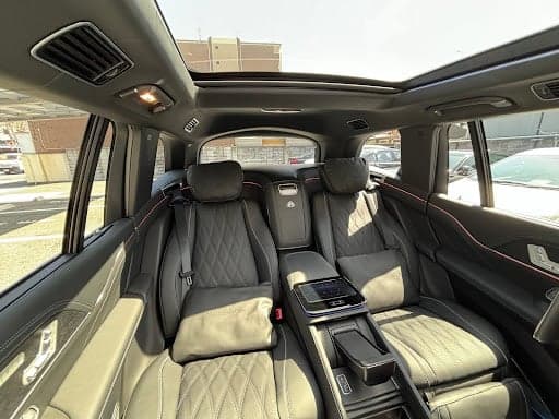 Mercedes-Maybach GLS Private Chauffeur in Kyoto