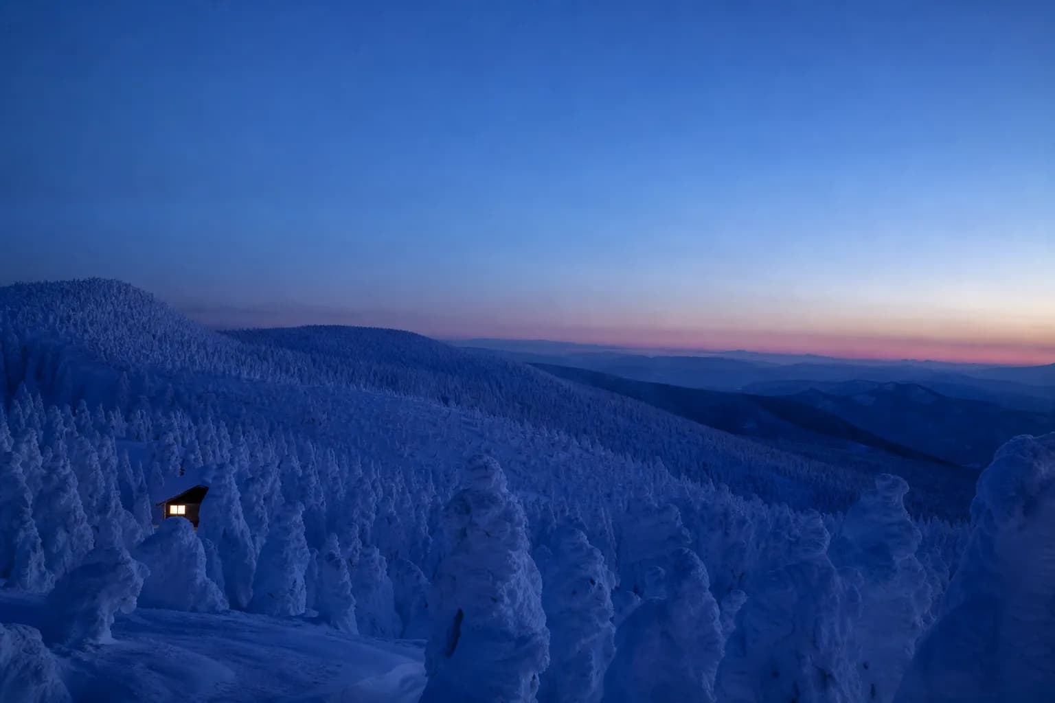 Zao Onsen: A Beautiful and Exciting Luxury Winter Wonderland Retreat